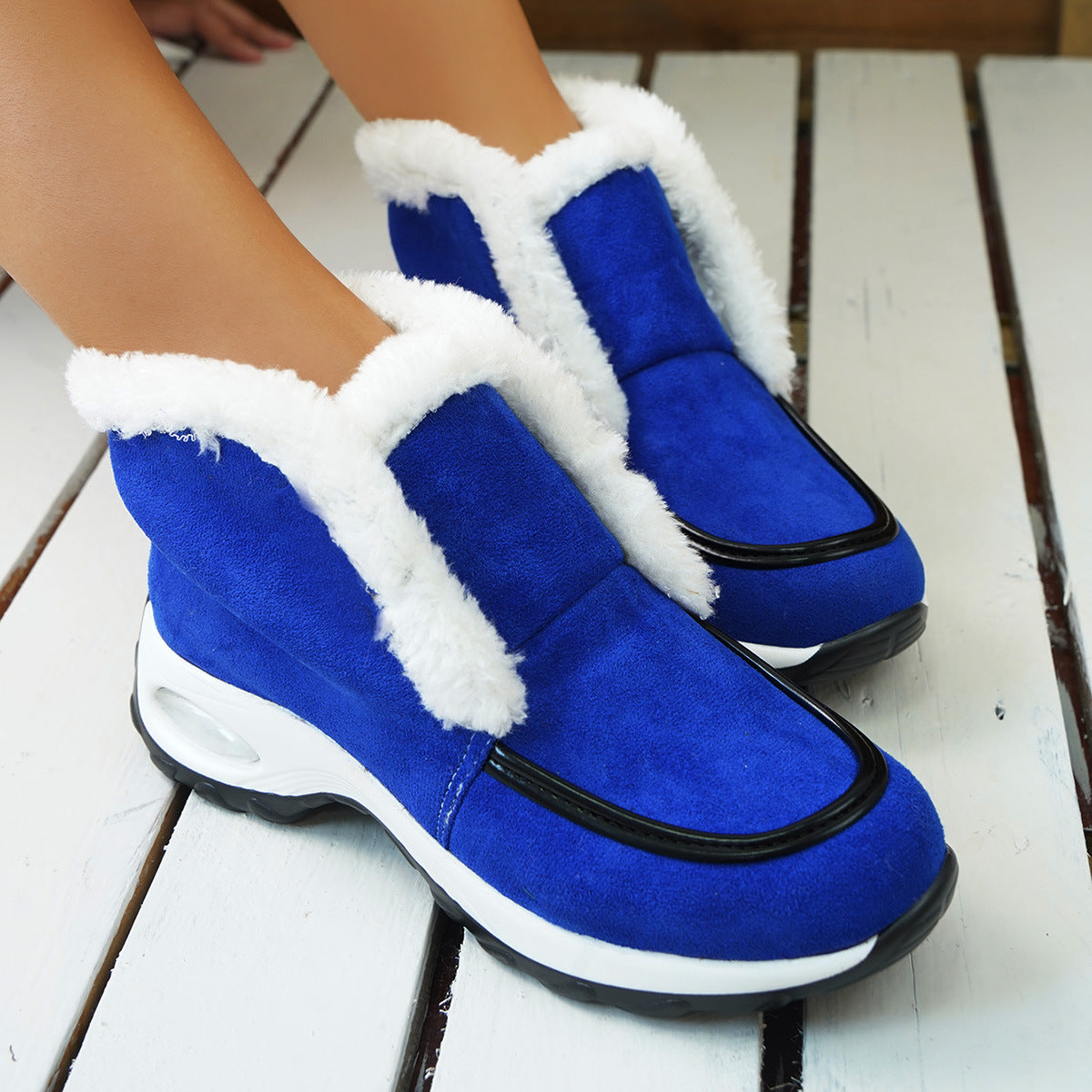 Winter Chic: Air-Cushioned Leopard Print Platform Snow Boots for Women