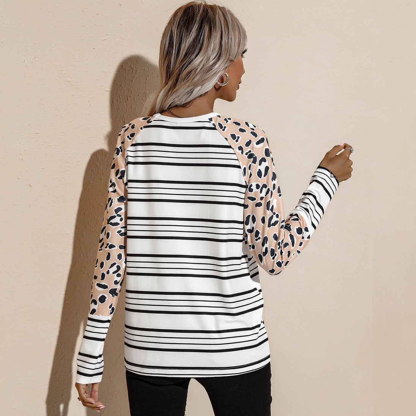 Long Sleeve Striped T-Shirt Round Neck Loose Short Top