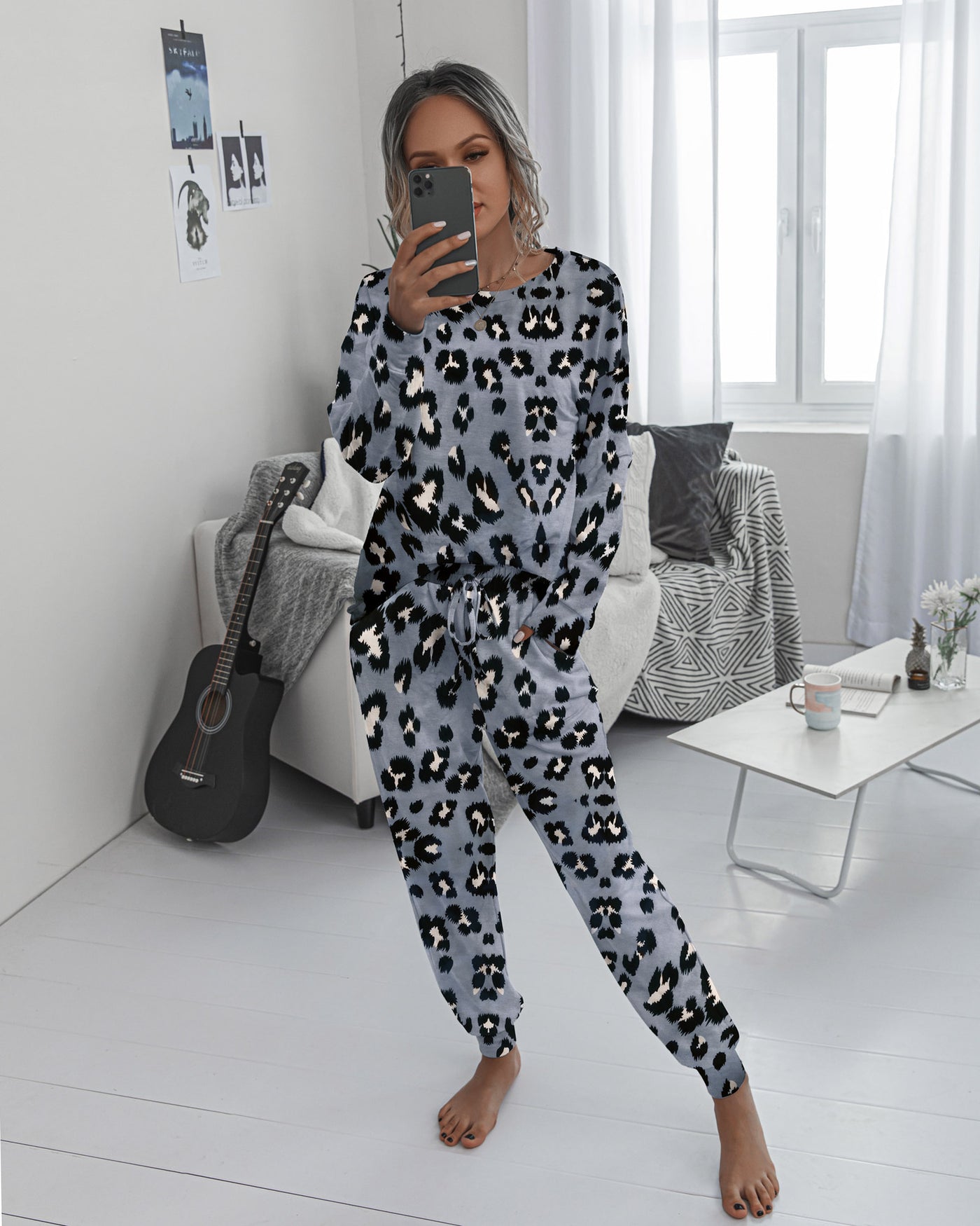 Printed leisure home trouser suit